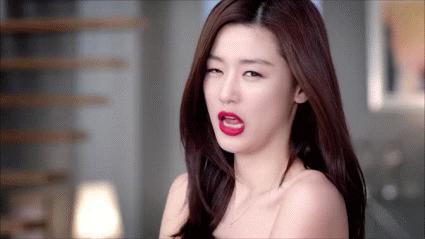 告别tony不是梦！快速干发还养发的吹风机，一梳还能造型