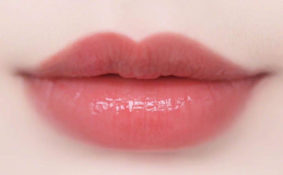 软化死皮淡化唇纹唇膜,唇霜去死皮淡化唇色