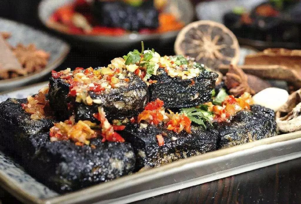 长沙这家mall真会玩，1块钱能当200块花！连悬疑作家都来打卡了？！