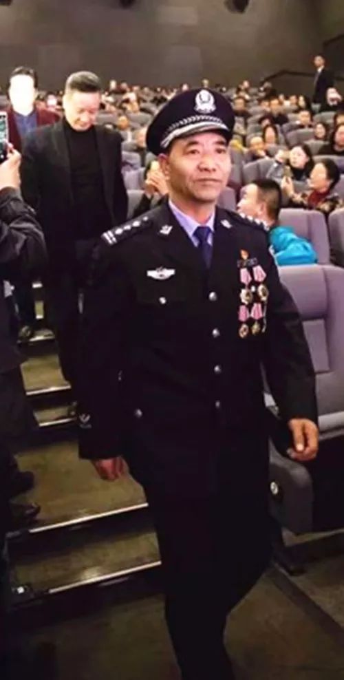 《古城片警》观后‖周皓：重在信仰，爱在平凡