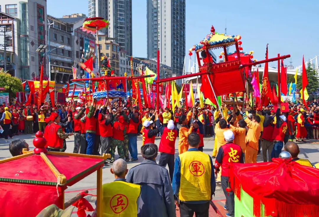 张家界至桂林航班,最新张家界到桂林火车时刻表