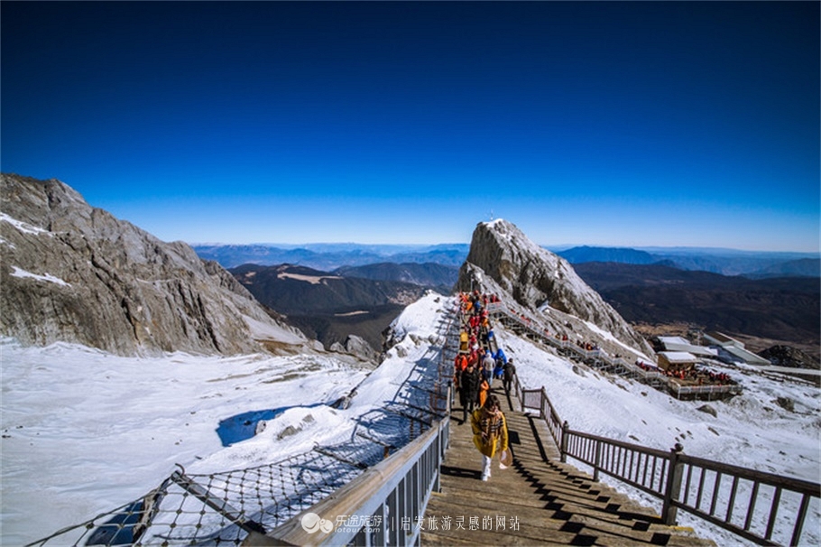 想去丽江看玉龙雪山怎么走呢,想要深度玩转丽江的玉龙雪山