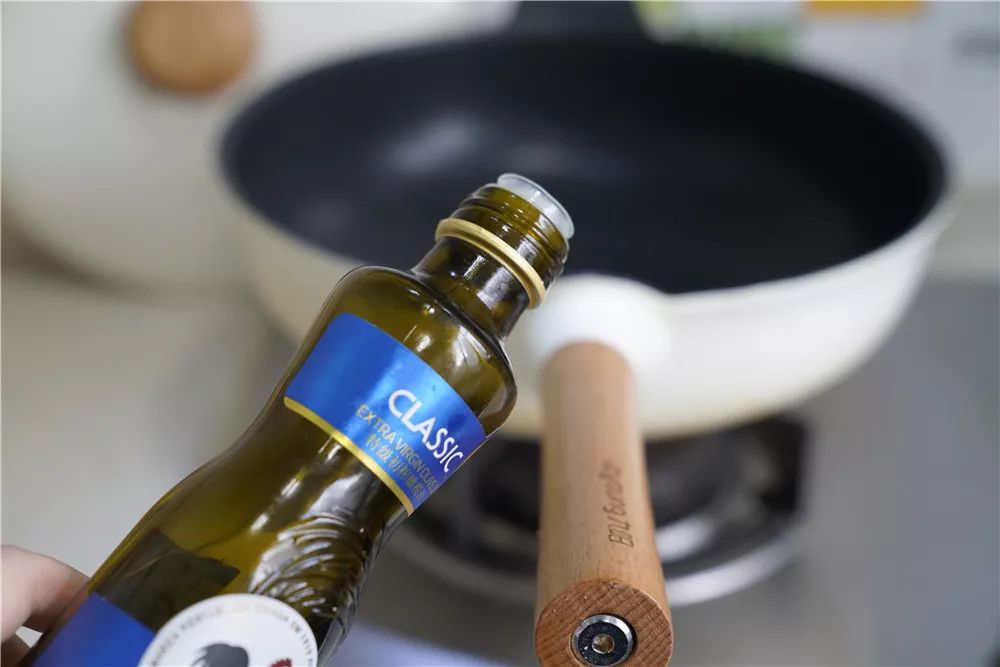 嫩蚕豆不带壳怎么吃,嫩蚕豆什么时候吃