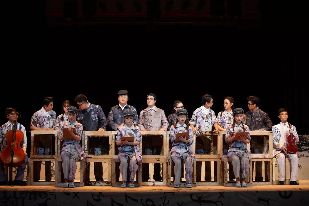 黑洞过后，猜想不止|错过厦大的这部原创话剧，你还要再等一年！