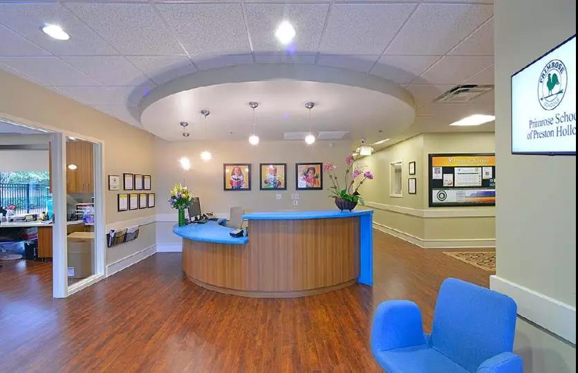 告别直营的美国幼教连锁报春花学校怎样与特许加盟商1+12？