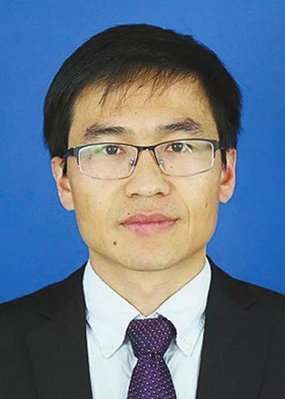 青分享|一条微博热评引发的思考，网友：“这才是新青年”