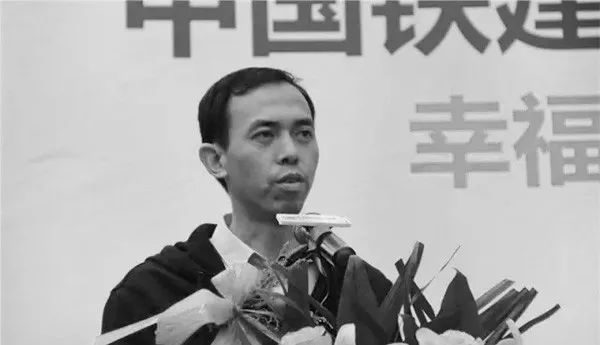 4月18日每天3分钟尽览天下事(郑州一批地铁站名公示,向您征建议/郑阜高铁年底通车,郑州2小时可达合肥)