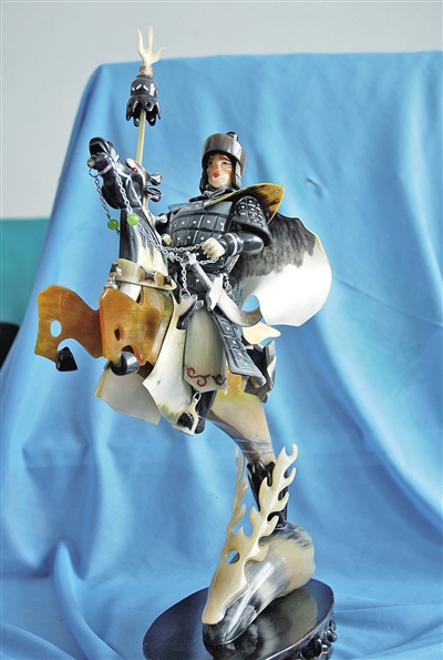 施华洛世奇百变魔链牛角手链,牛角百变方块