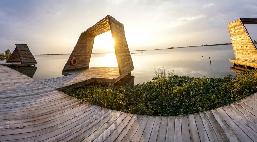 致公路沿线群众一封信,致马拉松运动员的一封信