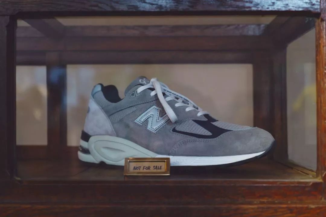 说到NewBalance，我第一个想到的还是余文乐