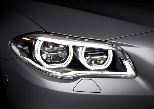 海拉做车灯控制器么,海拉智能车灯