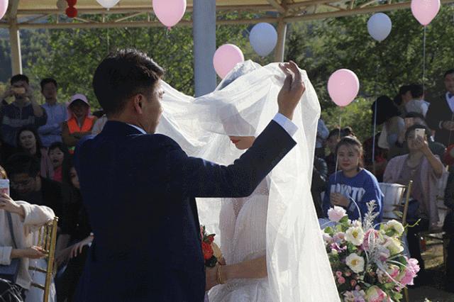 姹傚鐢熸棩娲惧甯冪疆,姹傚鍛婄櫧鐢熸棩娲惧甯冪疆