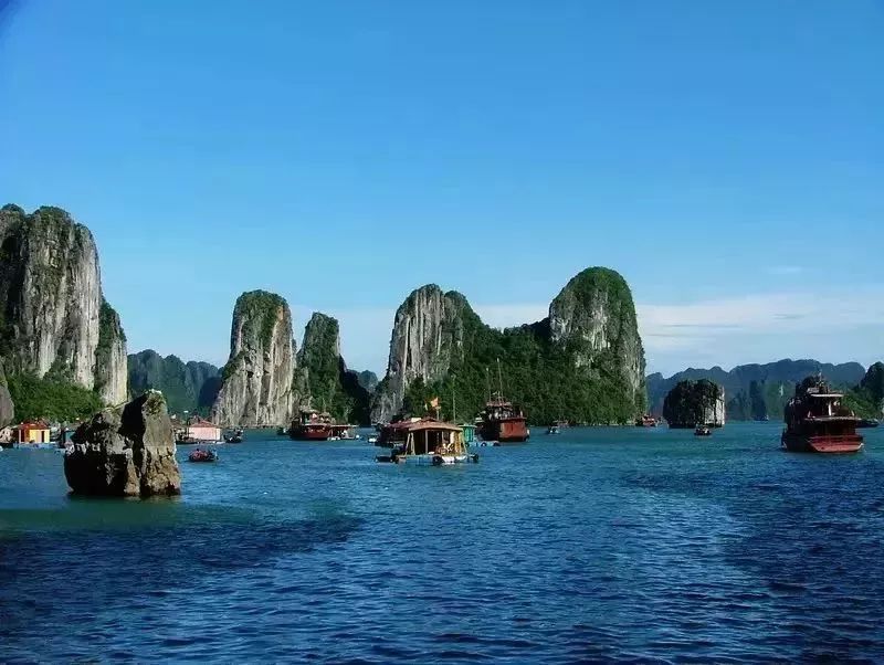 能坐火车出国去哪些国家旅游,出国坐火车必去的五个地方