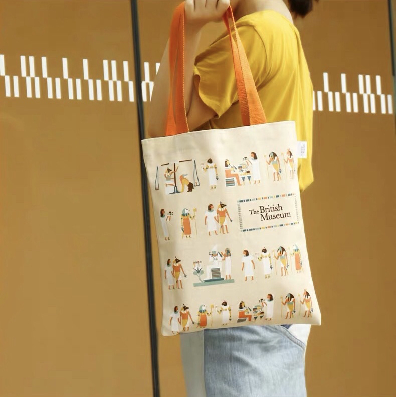 好看又时髦帆布包推荐,卢浮宫博物馆联名帆布包