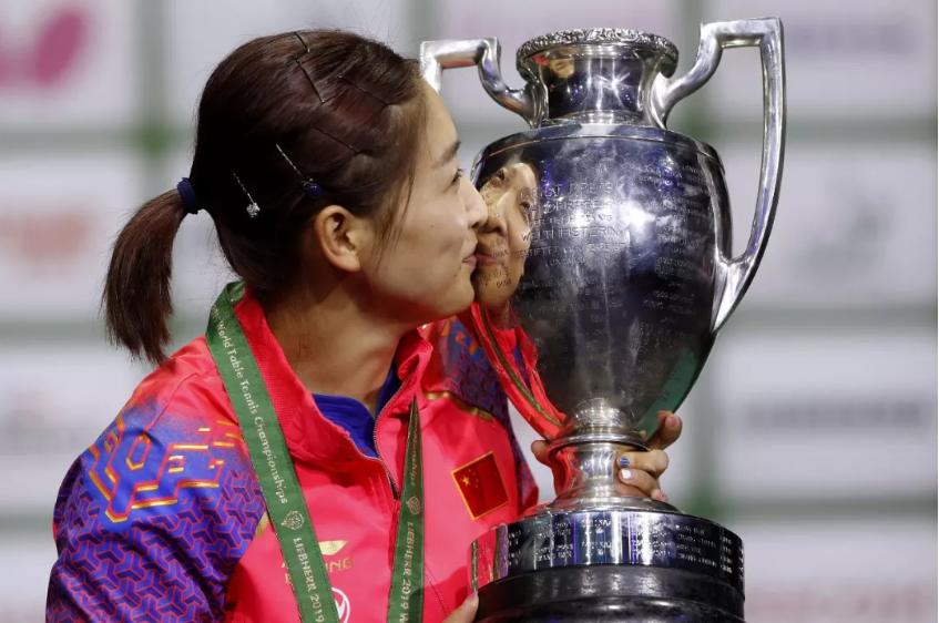 濂充箳鍥涢潰浜旀槦绾㈡棗鍚屾椂鍗囪捣,鍥涢潰浜旀槦绾㈡棗鍗囪捣