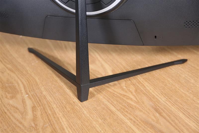 200Hz体验丝般滑顺！微星OptixPAG301CR显示器评测：点距刚刚好