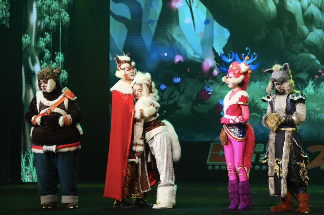 东戴河佳兆业齐步走,佳兆业能不能挺过2023年