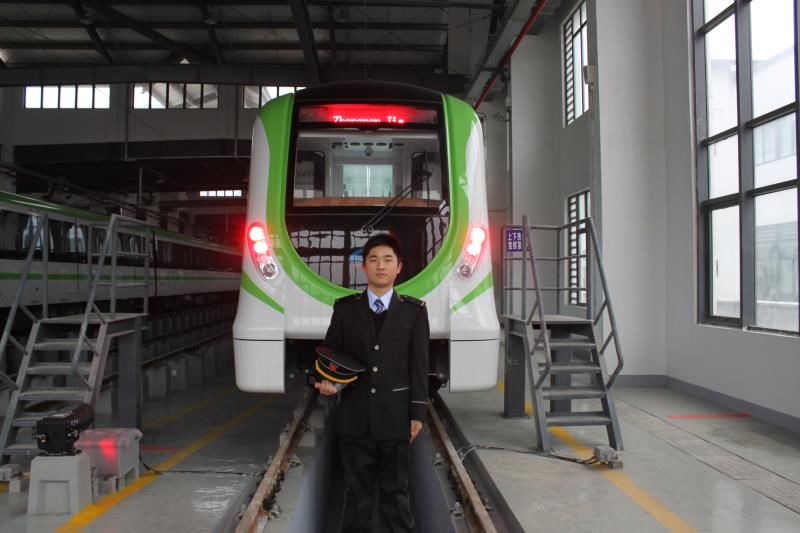 苏州一个月7千的工作,在苏州找工作身无分文