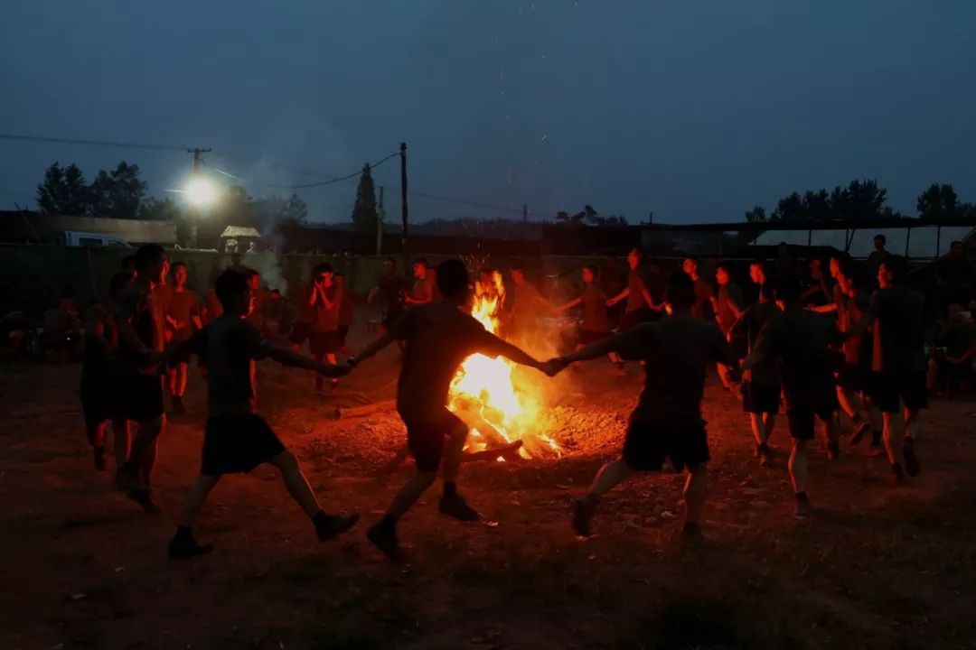 鍐涙梾鎷惧厜,鍐涙梾鎷捐礉