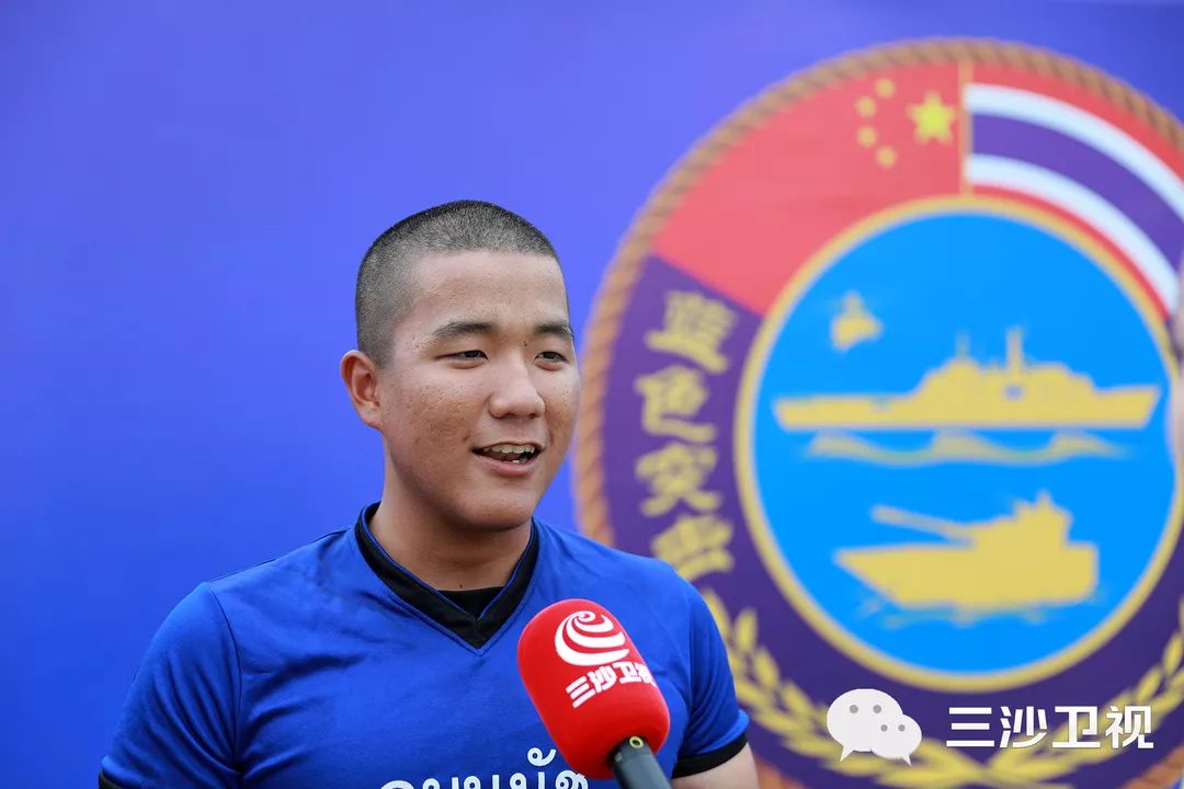 多图|“一二、一二……”拔河、举炮弹“蓝色突击-2019”中泰海军开展多样交流活动