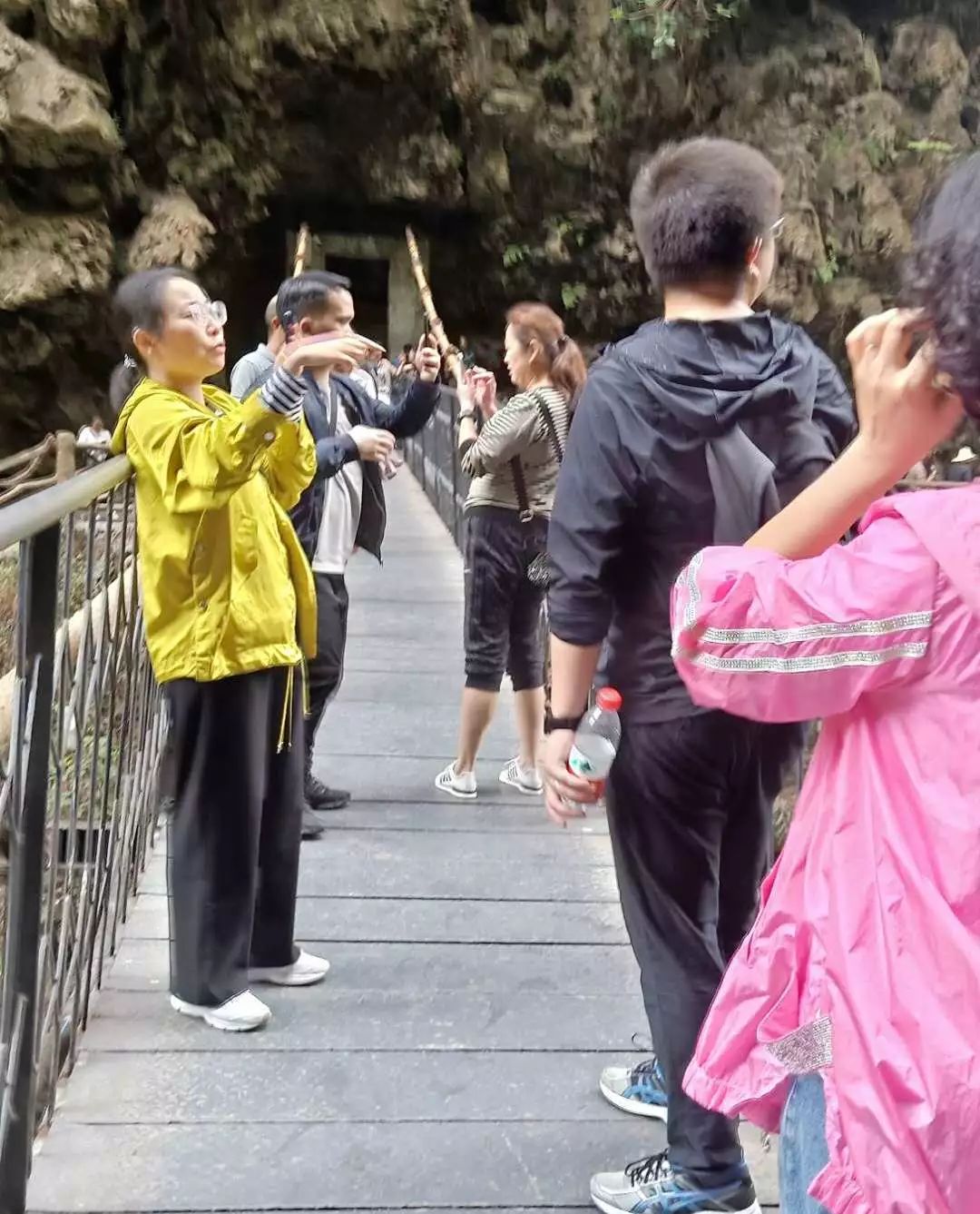 兴义五一旅游人次,兴义五一旅游有哪些