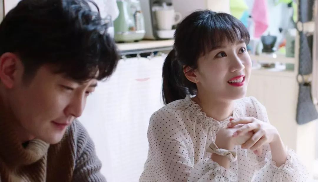 蜗居都挺好李念,李念紧致身材曲线