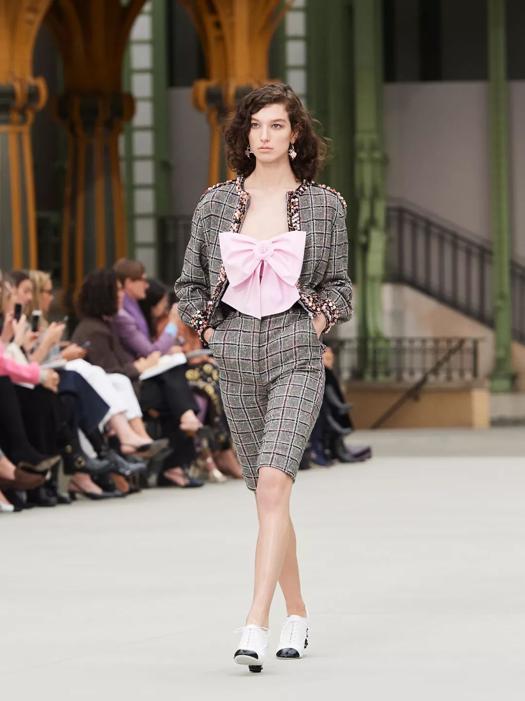 蝴蝶结会绝版吗,蝴蝶结的细节暴露真相