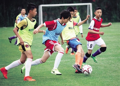 中国足球小将2014年选拔大名单,中国足球小将入选集训队四人