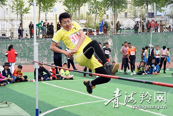 激情赛场展现青春风采,激情现活力赛场展风采