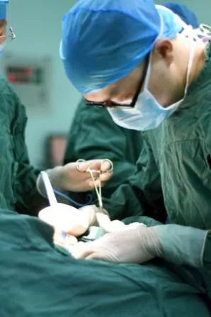 民革晋江市委会*党**员洪天姿获评“泉州五四青年奖章”