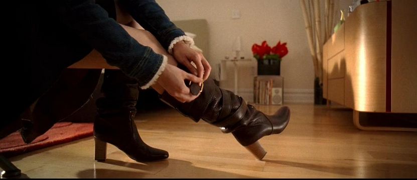 又到了高跟鞋磨脚的季节,新买的高跟鞋磨脚怎么办