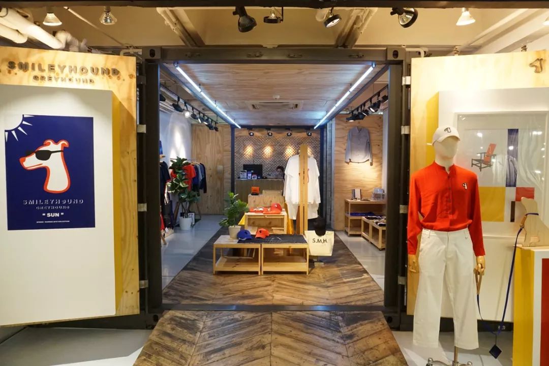 泰国有什么值得买的包,泰国必吃的十大潮牌