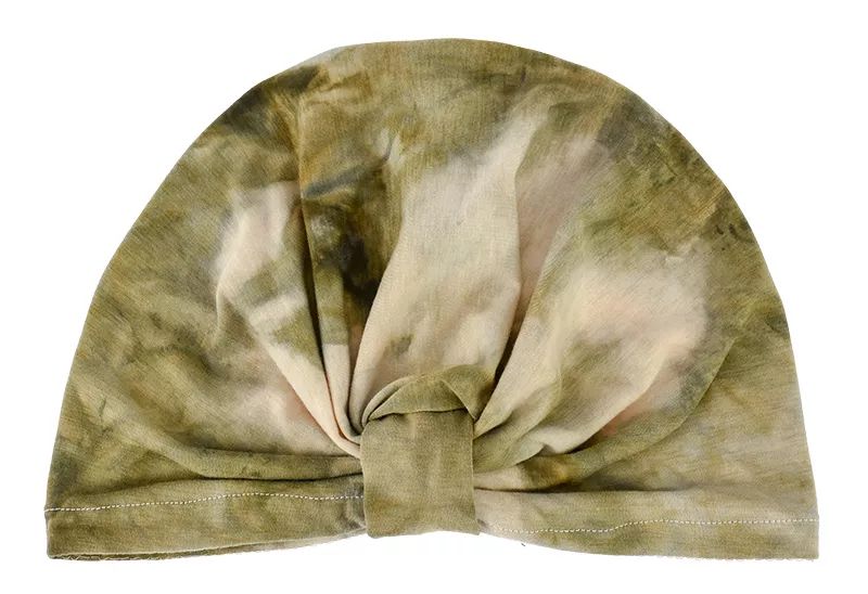 赫本的100顶帽子,为什么买100顶帽子