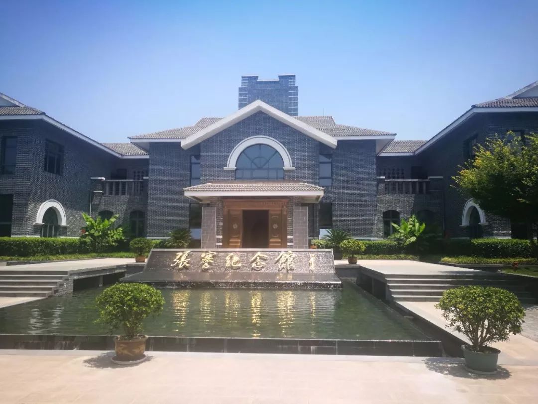 江苏同上海交界一桥之隔,上海苏州一河之隔