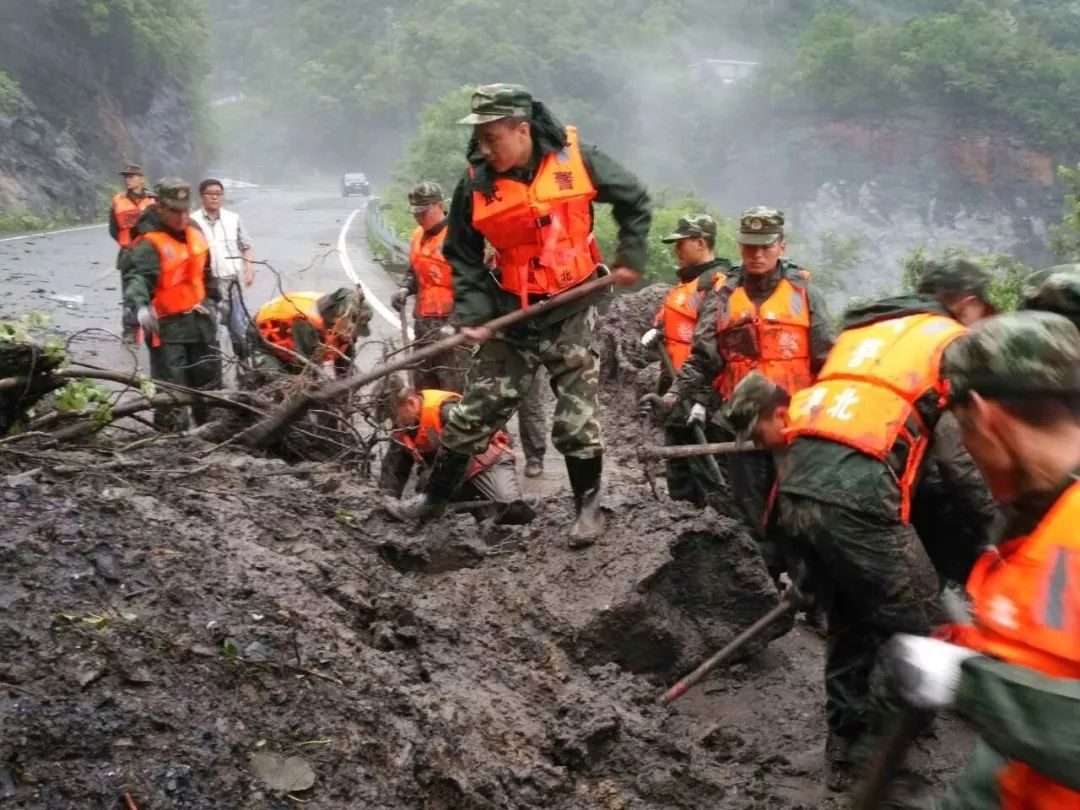 三峡大坝守卫,三峡大坝武警守卫