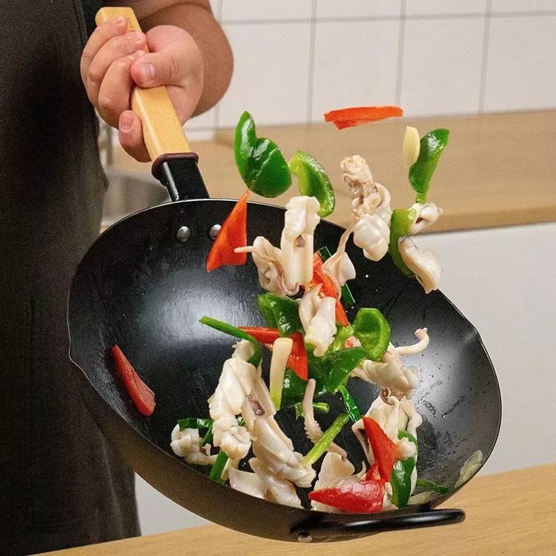 200元铁锅推荐,炒菜颠勺方便的专用铁锅