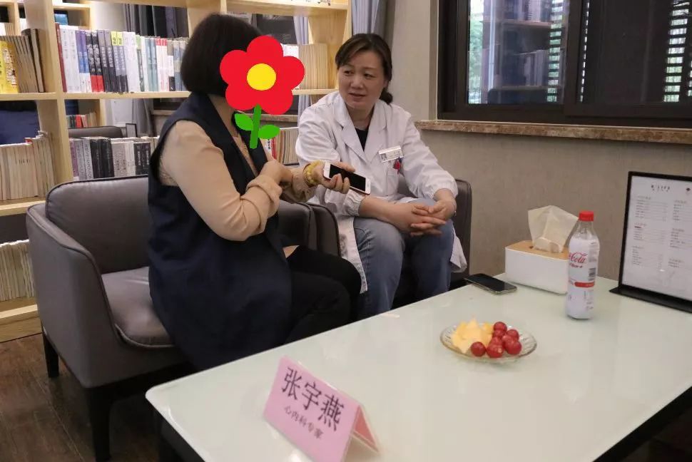 呵护女性健康爱心义诊进社区,关爱孕产妇健康行动送医义诊活动