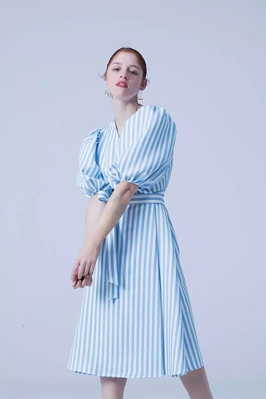 法式复古泡泡袖推荐,法式轻奢高级感泡泡袖