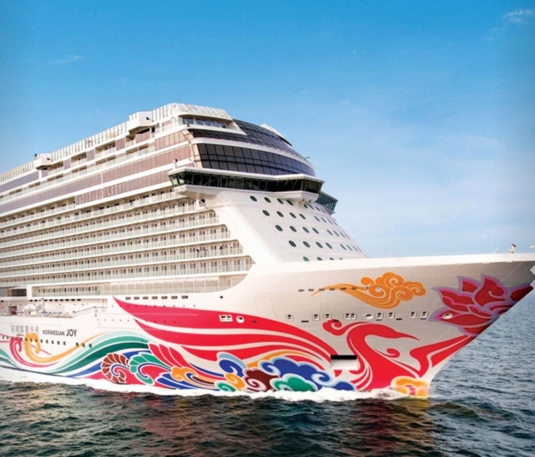 邮轮旅行更多的是以船上体验为主,国际邮轮旅行者绝佳海岸之旅