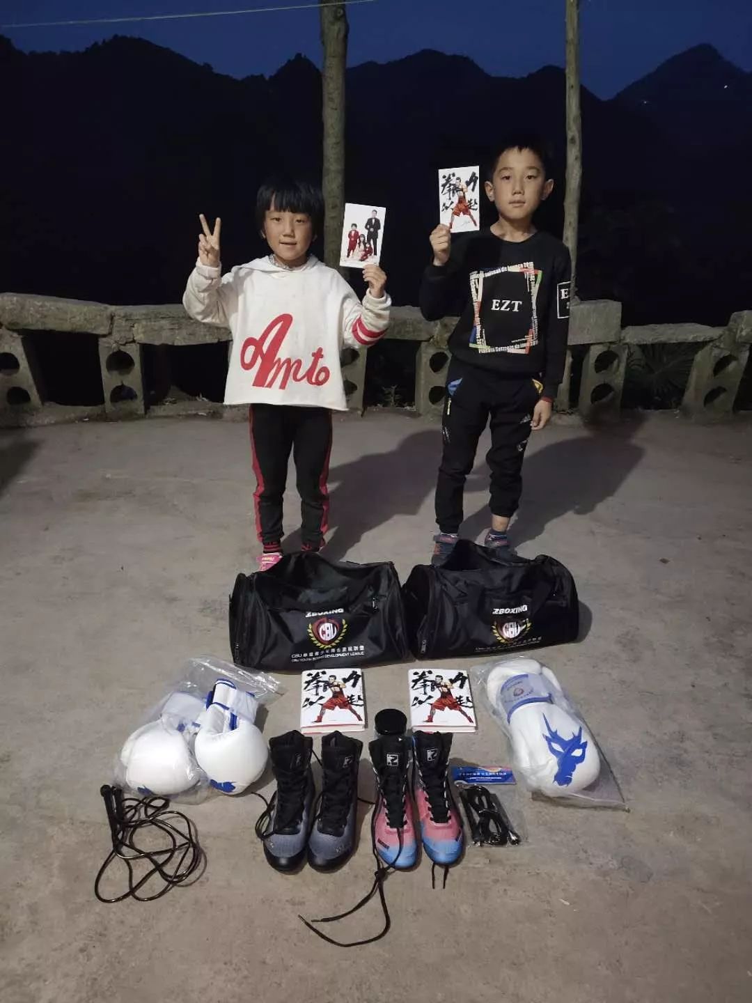 靠拳头出名,靠拳头走红