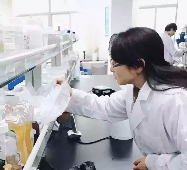 白一度,白一度护肤品