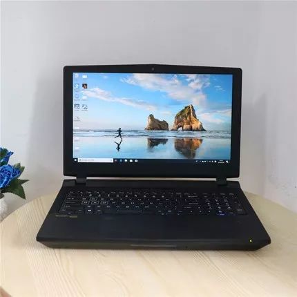 「猪王二手」8999元的笔记本也能被秒抢?真是看不懂你们这些有钱人