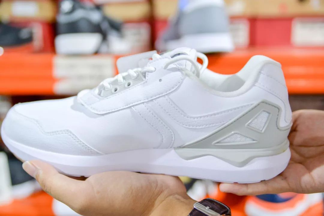 金利来特卖199元起,金利来4件5折