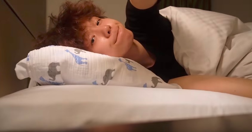 冬季脸部干燥用什么保湿面霜,修复脸部干燥补水保湿