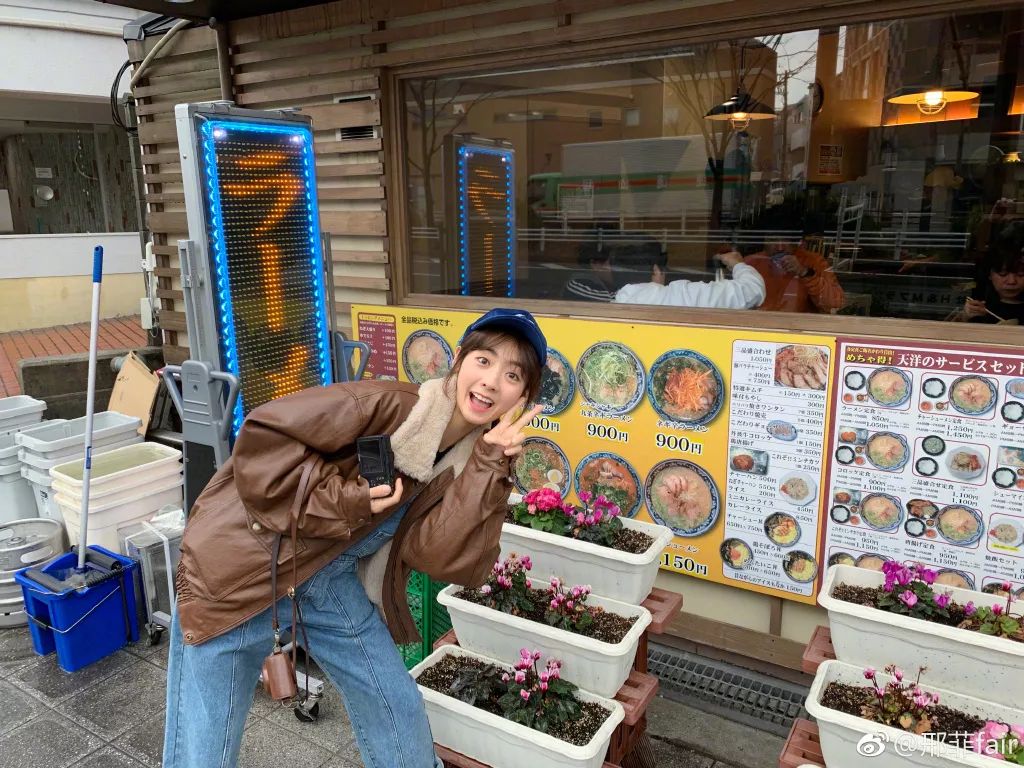 邢菲谈甜剧,邢菲冯提莫等三首甜歌串烧