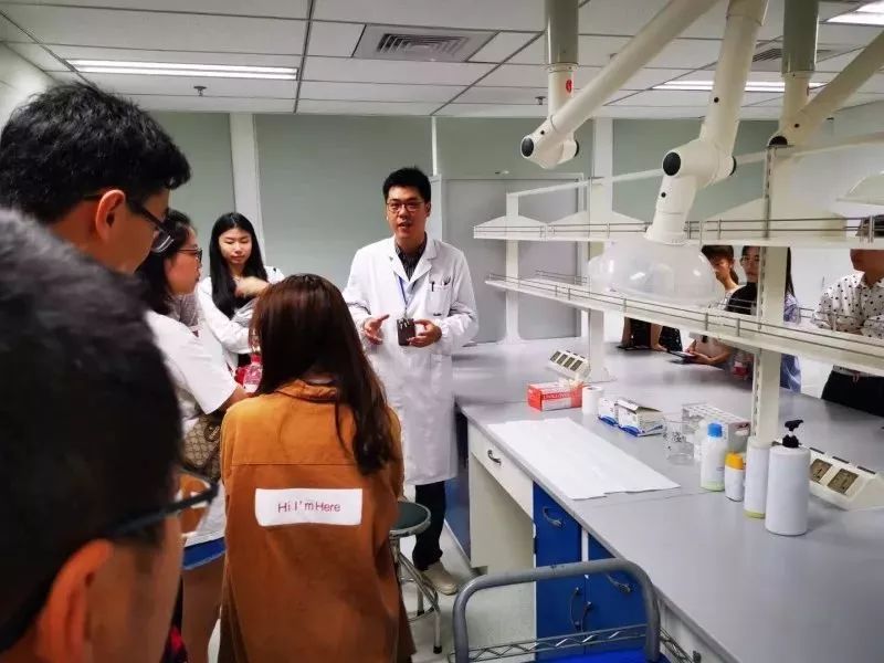 推动谁执法谁普法,谁执法谁普法宣传进社区