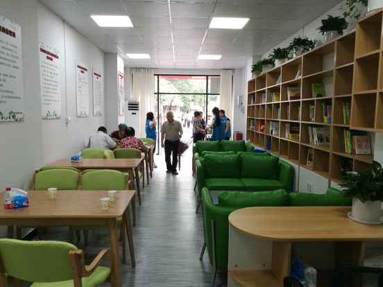 开饭啦日常工作餐,广州长者饭堂配餐点