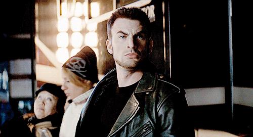 我要成为超级英雄,我是如何成为超级英雄