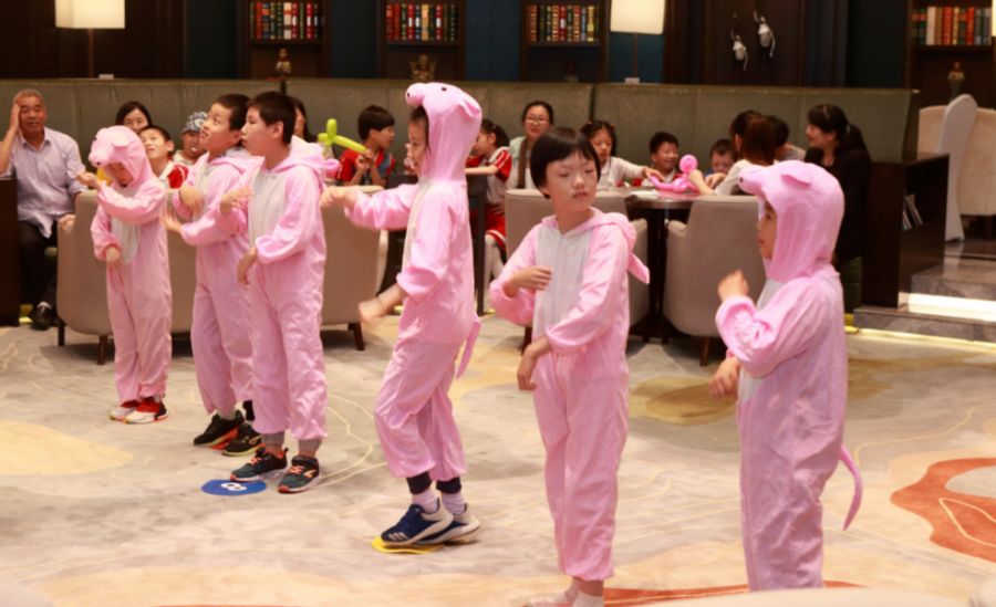 点亮一盏灯爱心再传承｜确认过眼神，这样的酒店才值得遇见