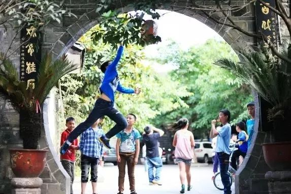 节日快乐！青白江80后90后00后，童年差别竟然这么大！